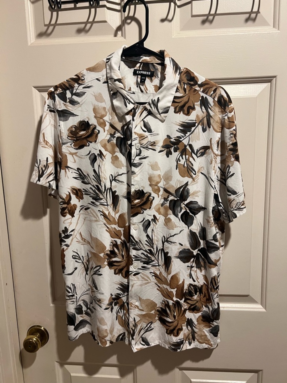Express Men’s Short-Sleeve Floral Button-Up Shirt - White, Brown & Black